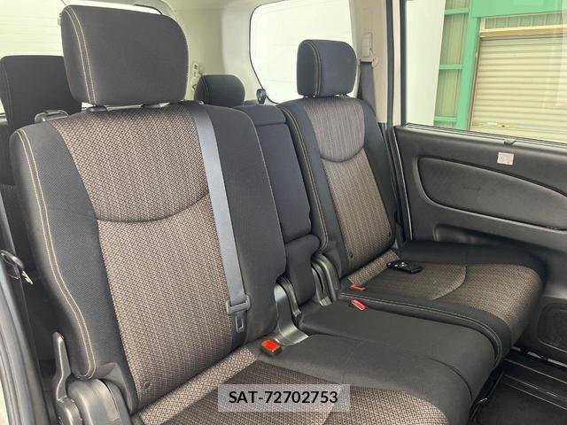 Nissan SERENA 2016-01 8730207-6