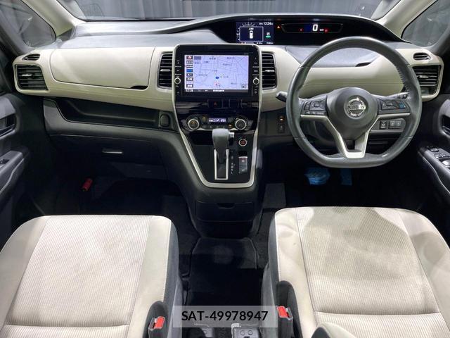 Nissan SERENA 2016-08 8730340-1