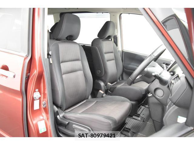 Nissan SERENA 2017-03 8730523-17
