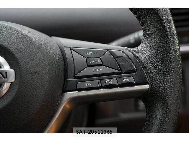 Nissan SERENA 2019-09 8730560-12