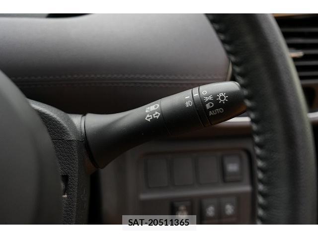 Nissan SERENA 2019-09 8730560-19