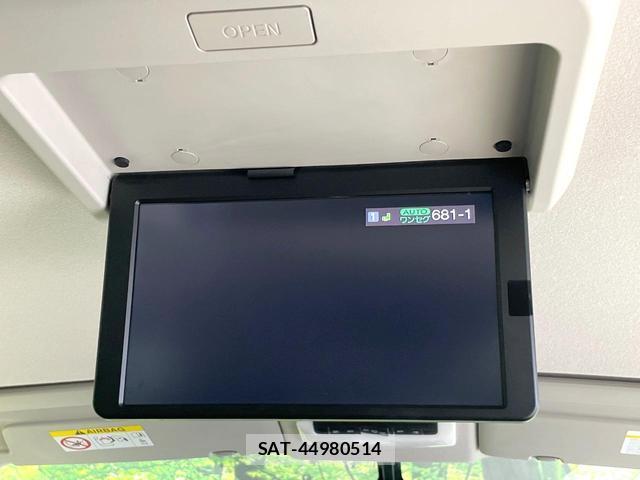 Nissan SERENA 2019-01 8730589-2