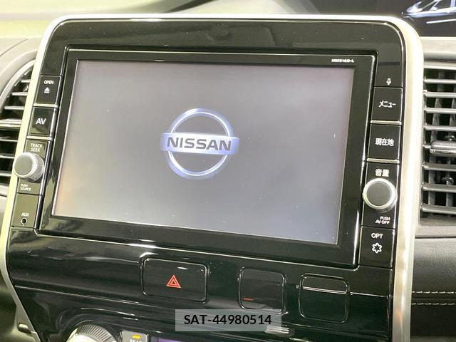 Nissan SERENA 2019-01 8730589-3
