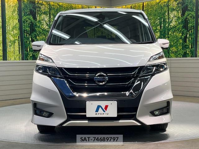 Nissan SERENA 2016-10 8730836-14