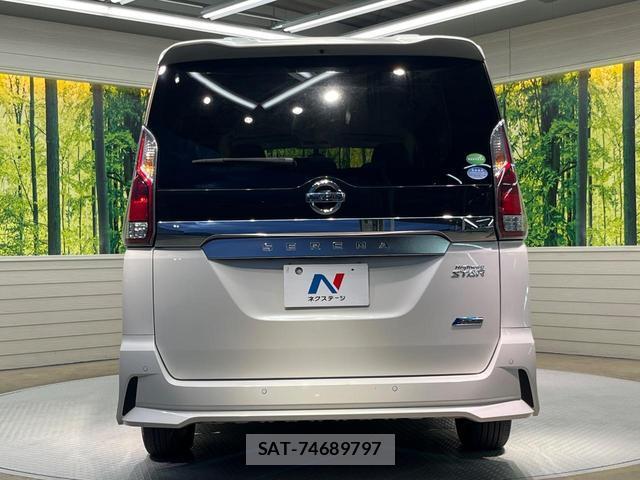 Nissan SERENA 2016-10 8730836-15