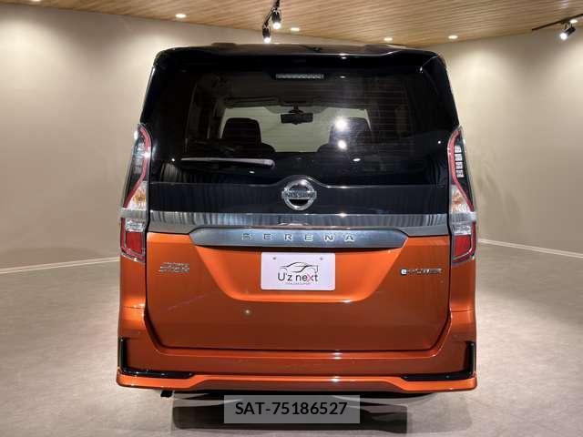 Nissan SERENA 2022-03 8730891-1