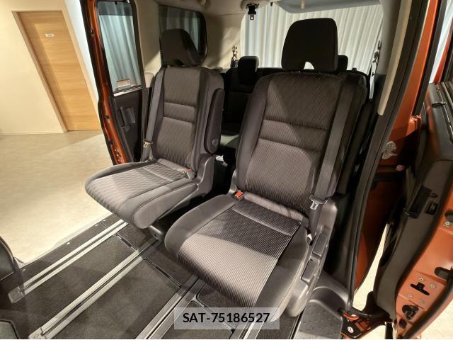 Nissan SERENA 2022-03 8730891-6