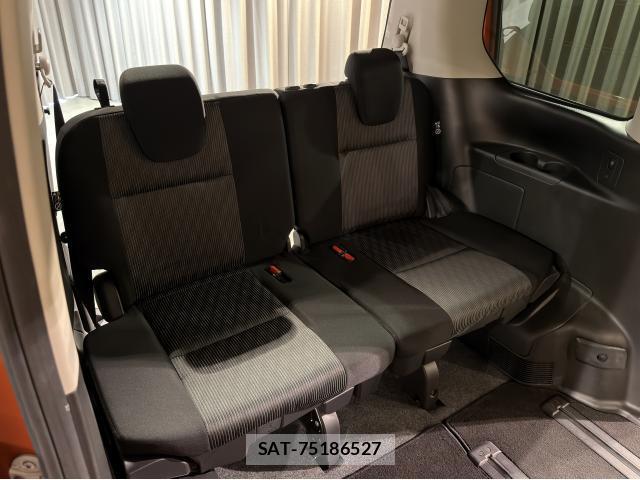 Nissan SERENA 2022-03 8730891-7