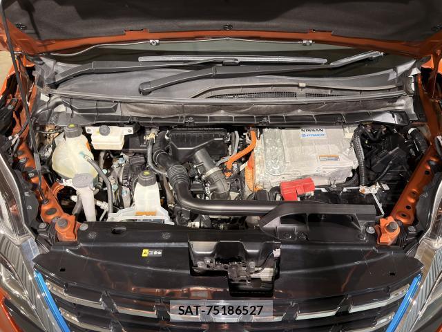Nissan SERENA 2022-03 8730891-8