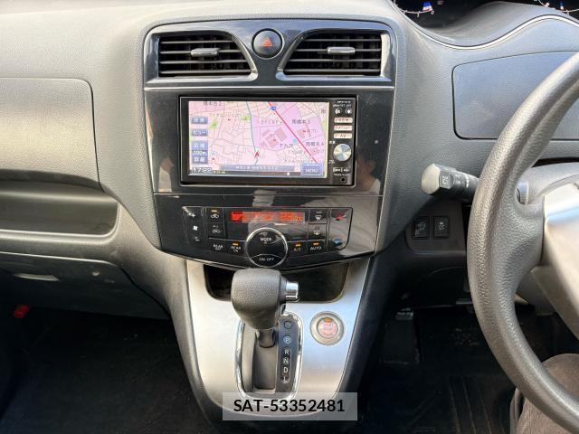 Nissan SERENA 2010-11 8731070-16
