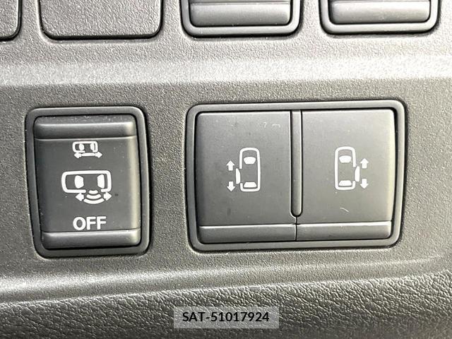 Nissan SERENA 2017 8731229-4