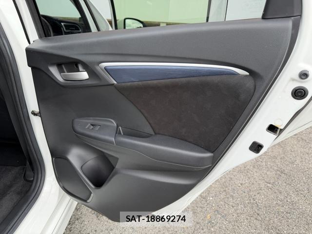 Honda SHUTTLE 2015-10 8726492-16