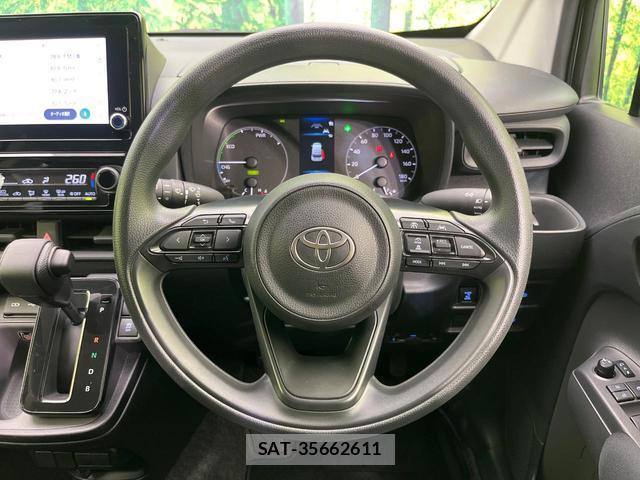 Toyota SIENTA 2024-09 8725877-11