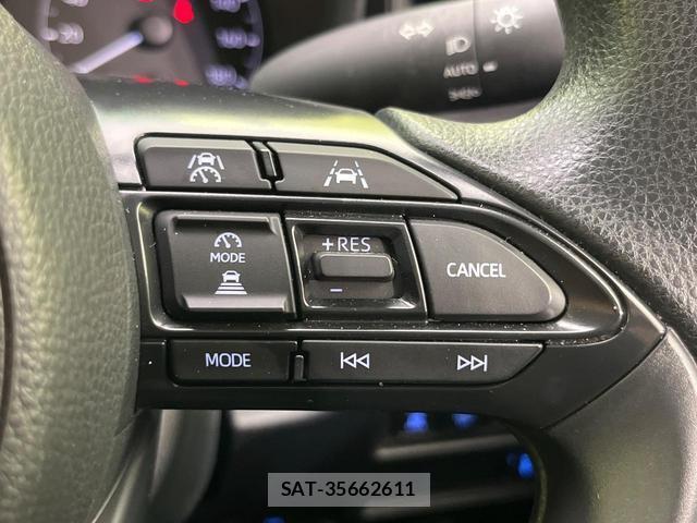 Toyota SIENTA 2024-09 8725877-6