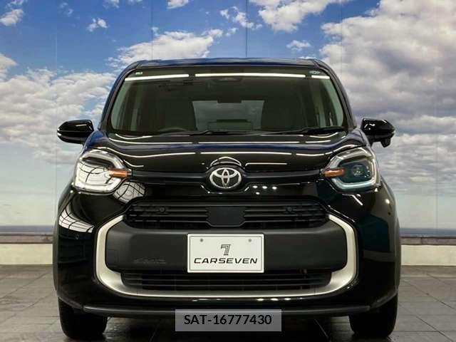 Toyota SIENTA 2023-03 8725892-11