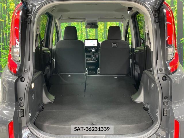 Toyota SIENTA 2023-10 8725937-10