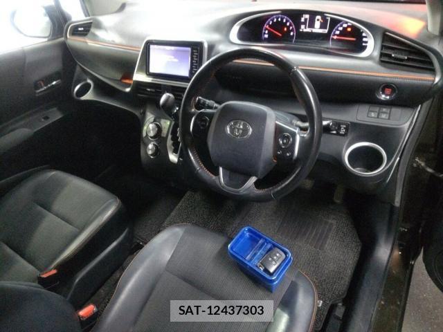 Toyota SIENTA 2017-12 8726248-2