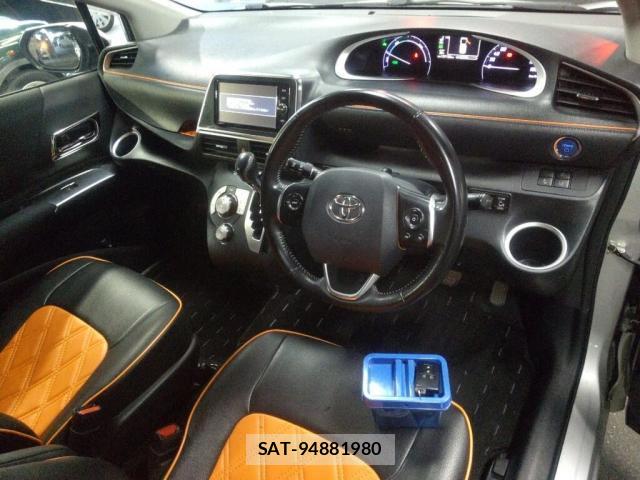 Toyota SIENTA 2016-11 8726261-2