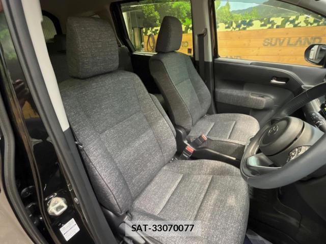 Toyota SIENTA 2025-03 8726429-6