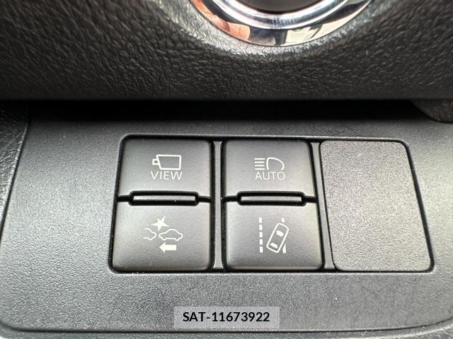 Toyota SIENTA 2018-11 8726464-4