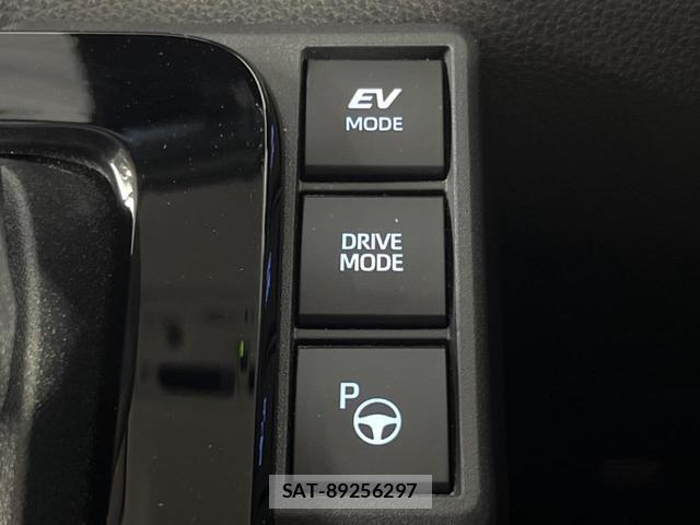 Toyota SIENTA 2022-11 8726770-5