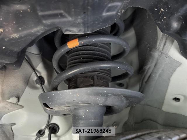Toyota SIENTA 2023-12 8726818-19