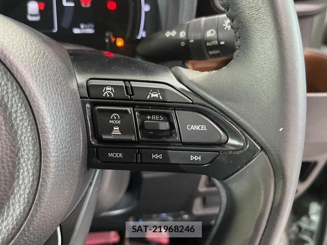 Toyota SIENTA 2023-12 8726818-5