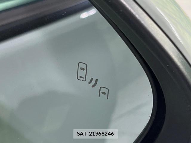 Toyota SIENTA 2023-12 8726818-6