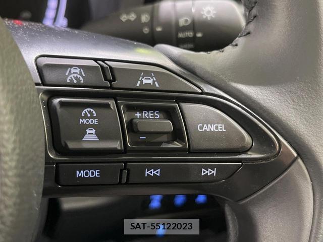 Toyota SIENTA 2024-09 8726985-6