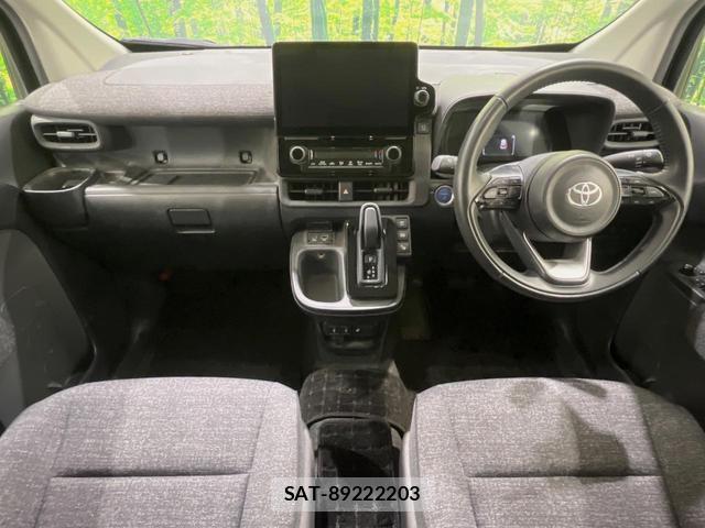Toyota SIENTA 2023-11 8727007-1