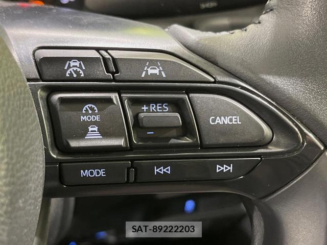 Toyota SIENTA 2023-11 8727007-5