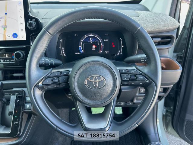Toyota SIENTA 2023-01 8727030-11