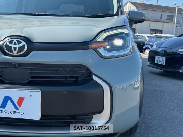 Toyota SIENTA 2023-01 8727030-13