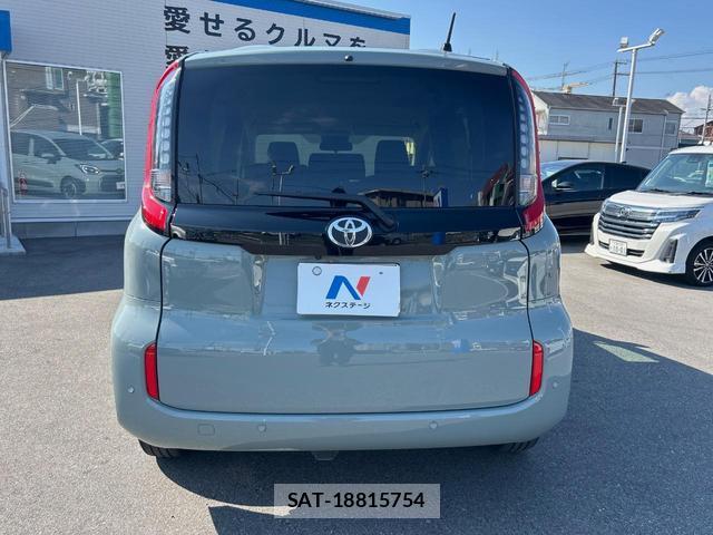 Toyota SIENTA 2023-01 8727030-15