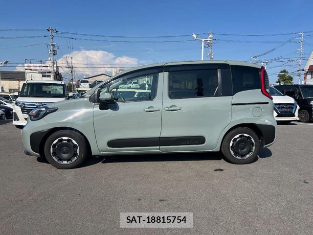 Toyota SIENTA 2023-01 8727030-16