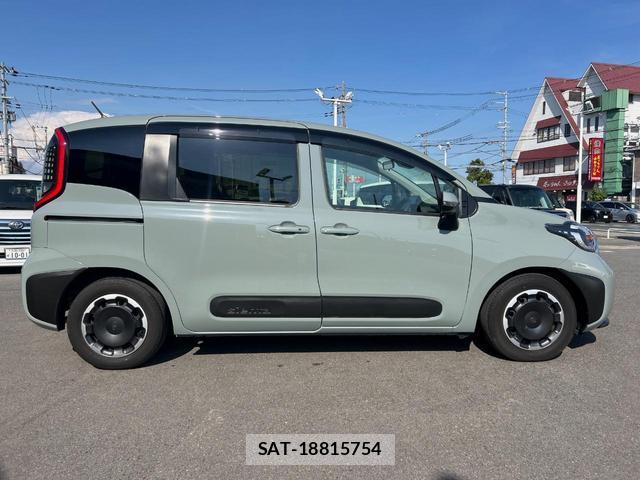 Toyota SIENTA 2023-01 8727030-17