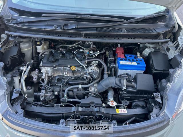 Toyota SIENTA 2023-01 8727030-18