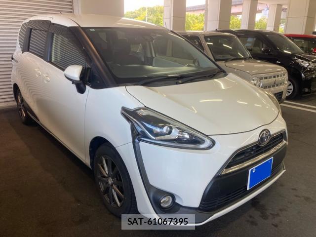 Toyota SIENTA 2016-08 8727690-1