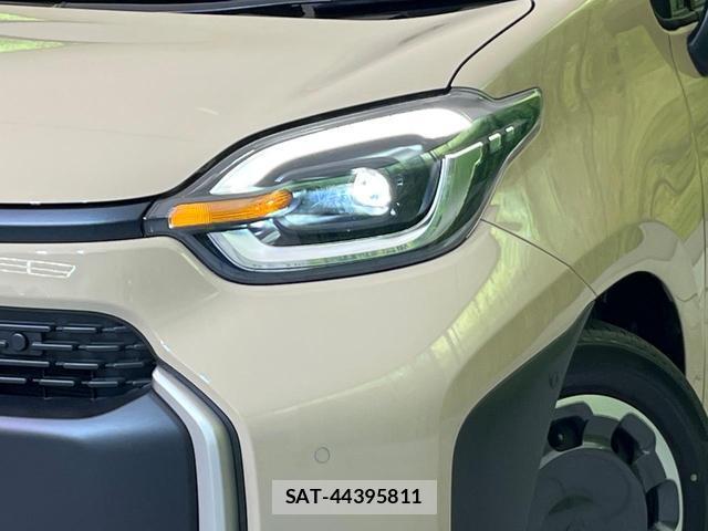 Toyota SIENTA 2024-10 8728122-12