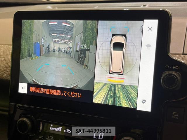 Toyota SIENTA 2024-10 8728122-3