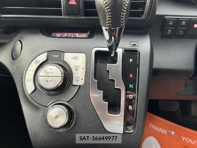Toyota SIENTA 2016 8728143-16