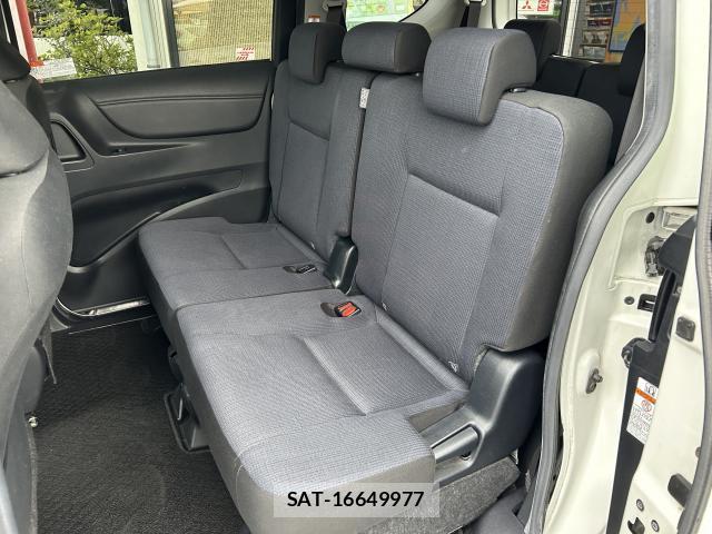 Toyota SIENTA 2016 8728143-7