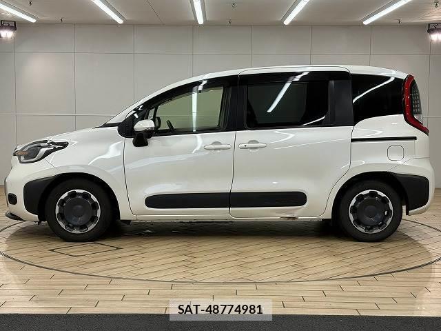 Toyota SIENTA 2023-01 8728153-16