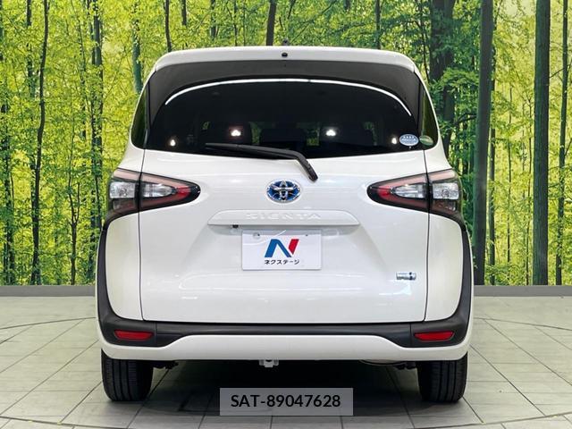 Toyota SIENTA 2015-09 8728411-15