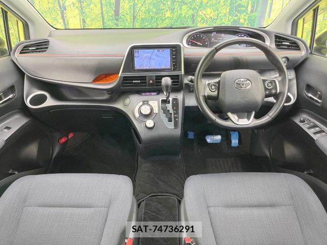 Toyota SIENTA 2015-10 8728475-1