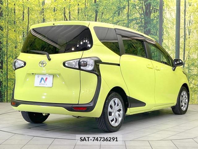 Toyota SIENTA 2015-10 8728475-16