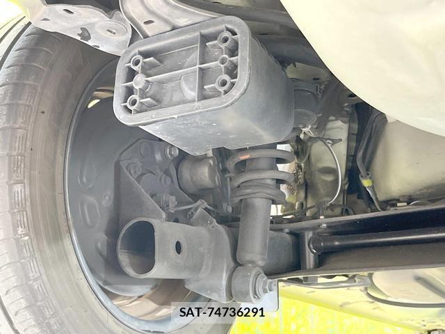 Toyota SIENTA 2015-10 8728475-19