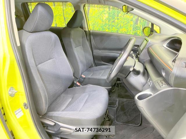 Toyota SIENTA 2015-10 8728475-6