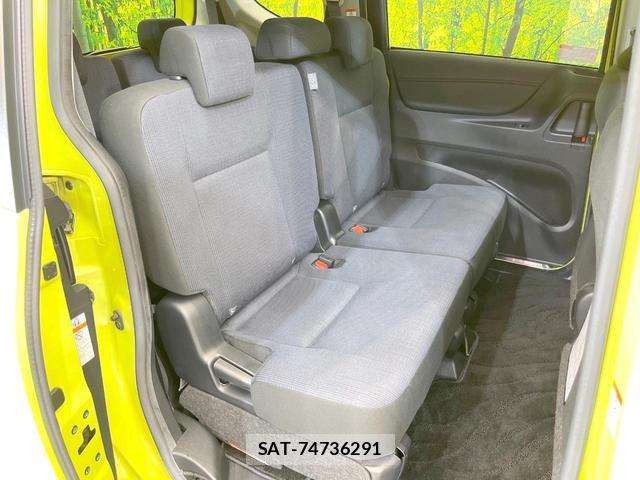 Toyota SIENTA 2015-10 8728475-7