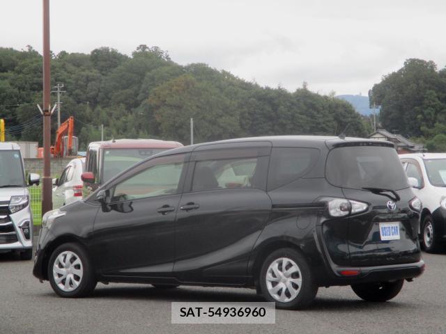 Toyota SIENTA 2017-06 8728543-13